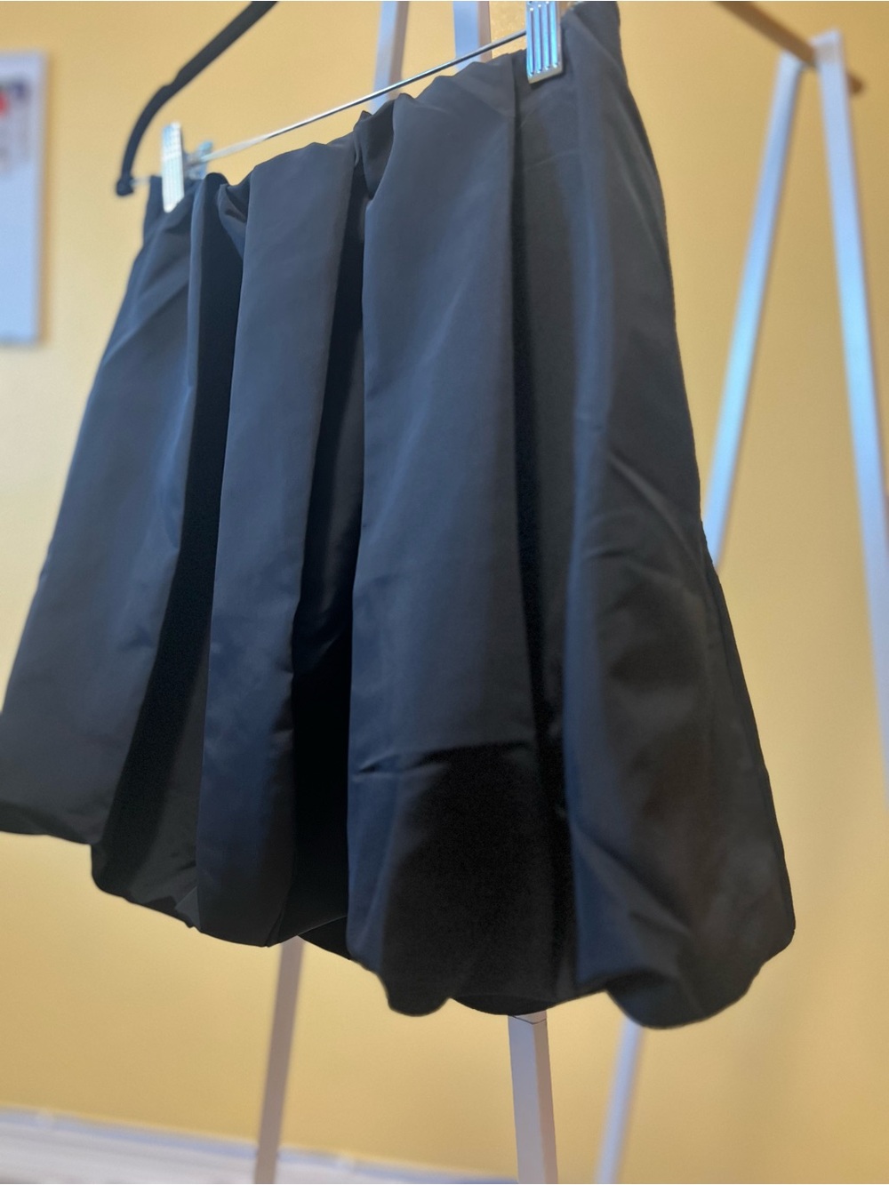 Old Navy Black Circle Skirt - Flared Silhouette